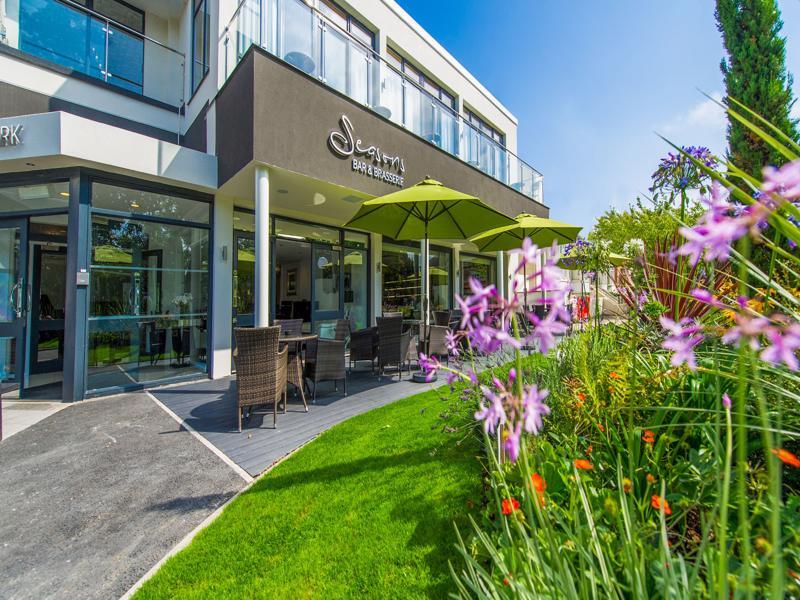 The Park Hotel บาร์นสเตเปิล ภายนอก รูปภาพ