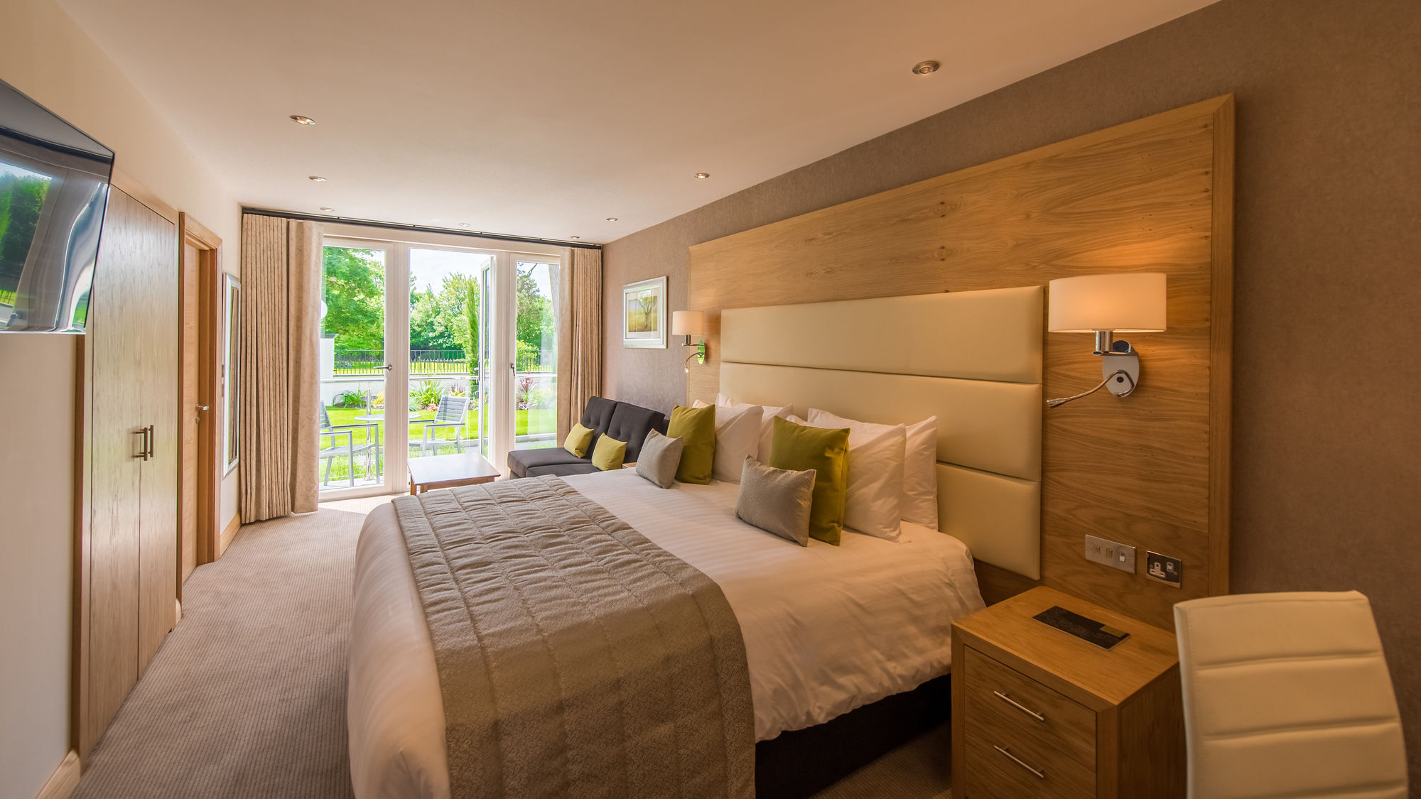 The Park Hotel บาร์นสเตเปิล ภายนอก รูปภาพ